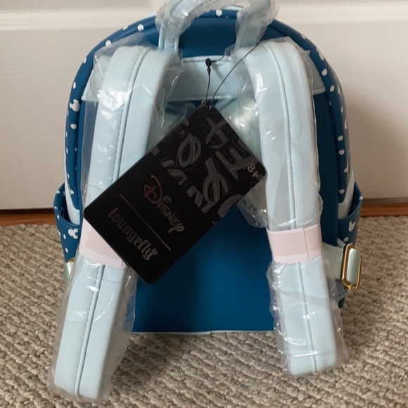 loungefly snow globe backpack